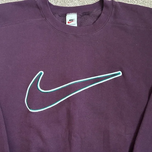 Very Rare Vintage Men’s Purple Nike With Center Swoosh Size Large 95% Cotton - Picture 3 of 7